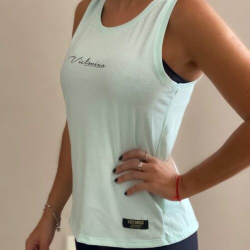 Musculosa tizi aguamarina